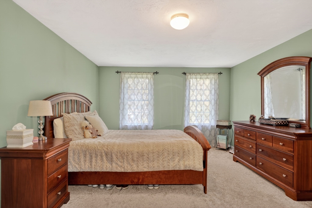 10 Cooper Dr, Franklin, MA, 10 Cooper Dr, Franklin, MA Photo #30