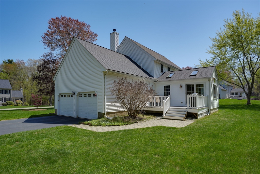 10 Cooper Dr, Franklin, MA, 10 Cooper Dr, Franklin, MA Photo #10