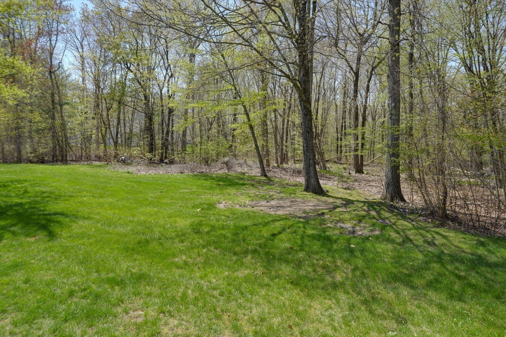 10 Cooper Dr, Franklin, MA, 10 Cooper Dr, Franklin, MA Photo #11