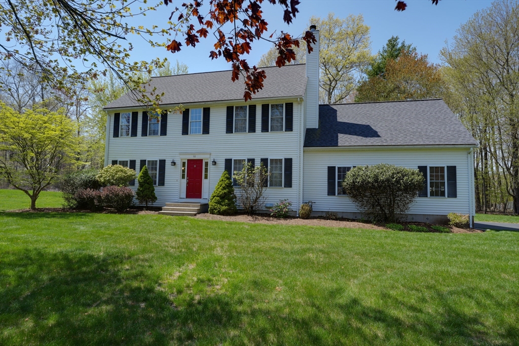 10 Cooper Dr, Franklin, MA, 10 Cooper Dr, Franklin, MA Photo #4