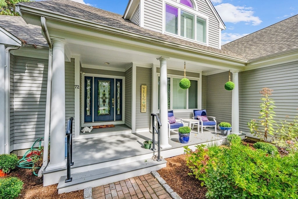72 Bayshore Drive