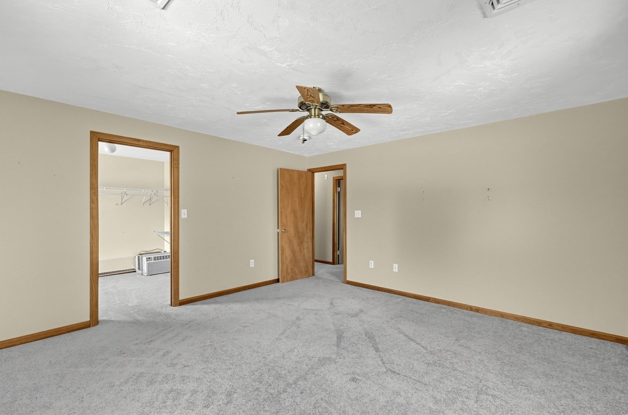 305 Wren St, Taunton, MA, 305 Wren St, Taunton, MA Photo #21
