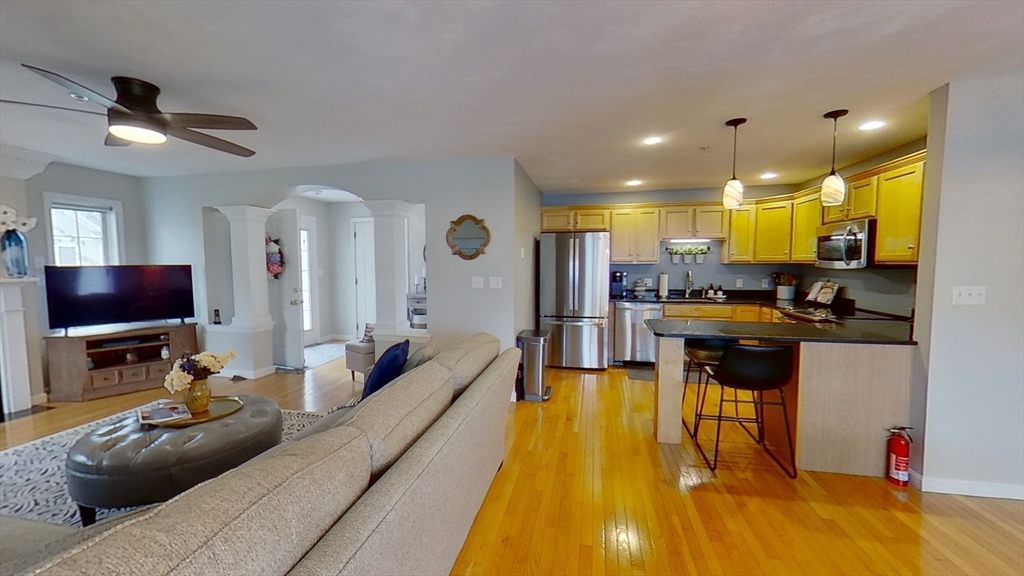 206 Tamarack Ln. 206