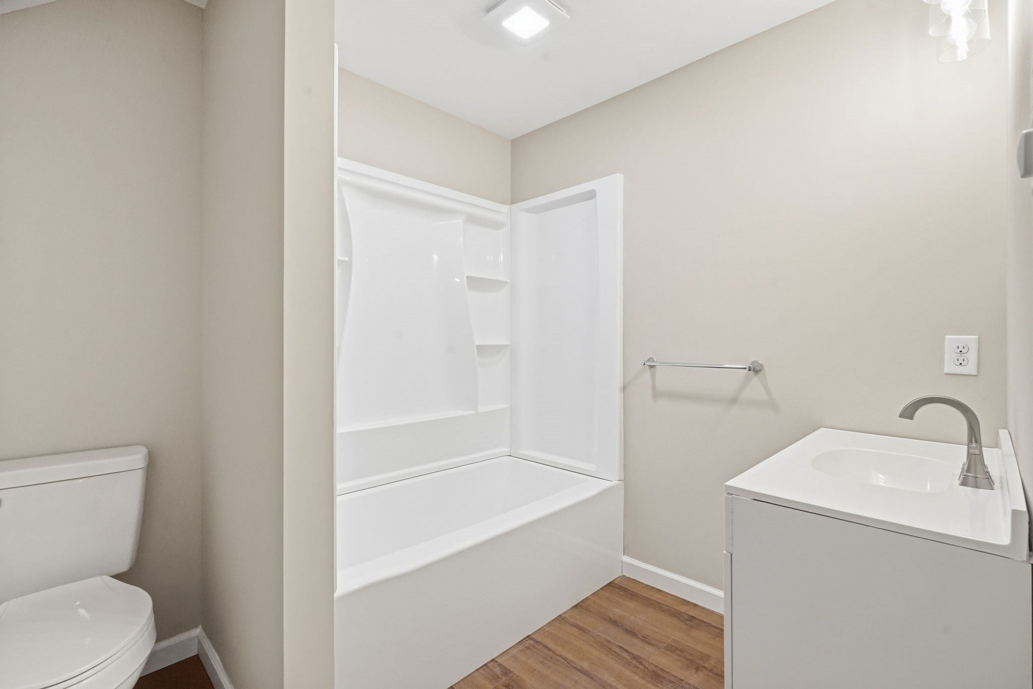 4 Phelps Ave, Westfield, MA, 4 Phelps Ave, Westfield, MA Photo #21