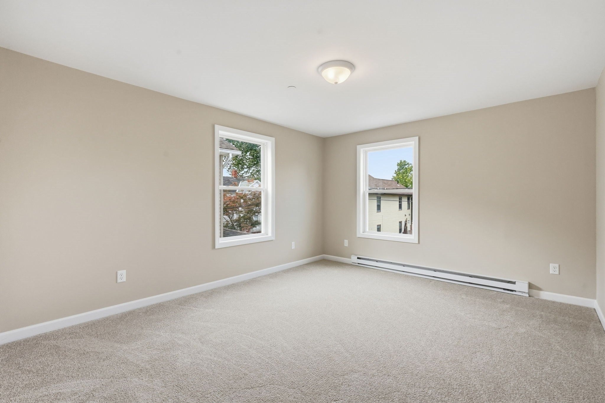 4 Phelps Ave