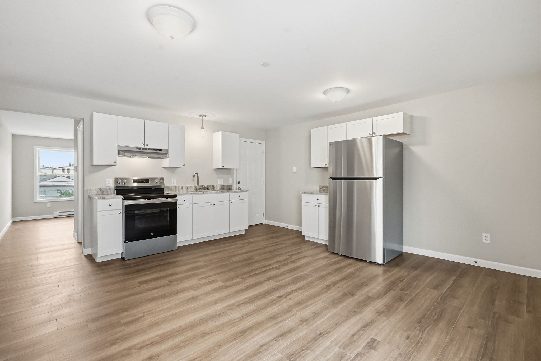4 Phelps Ave