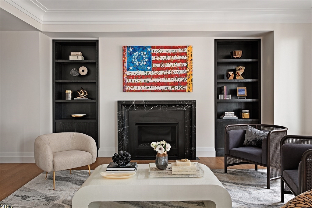 45 Temple Street 512