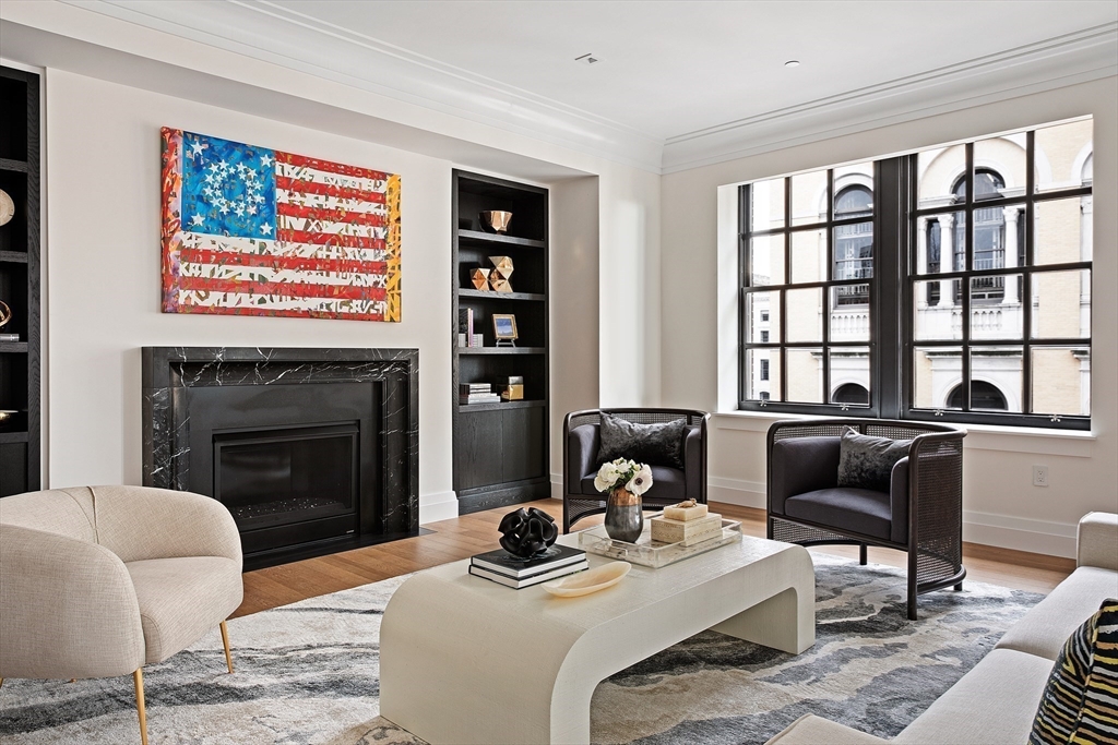 45 Temple Street 512