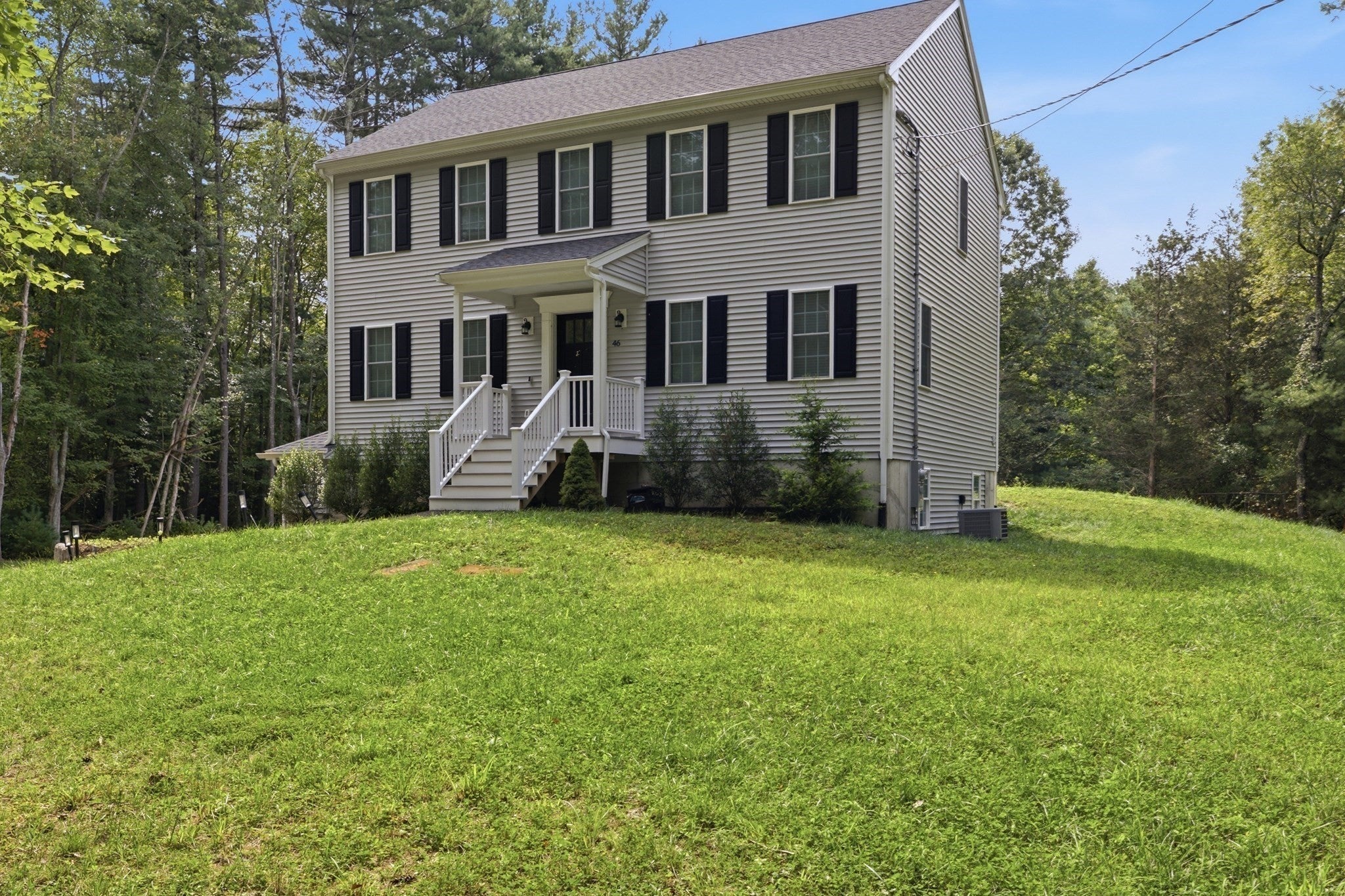 46 Clay St