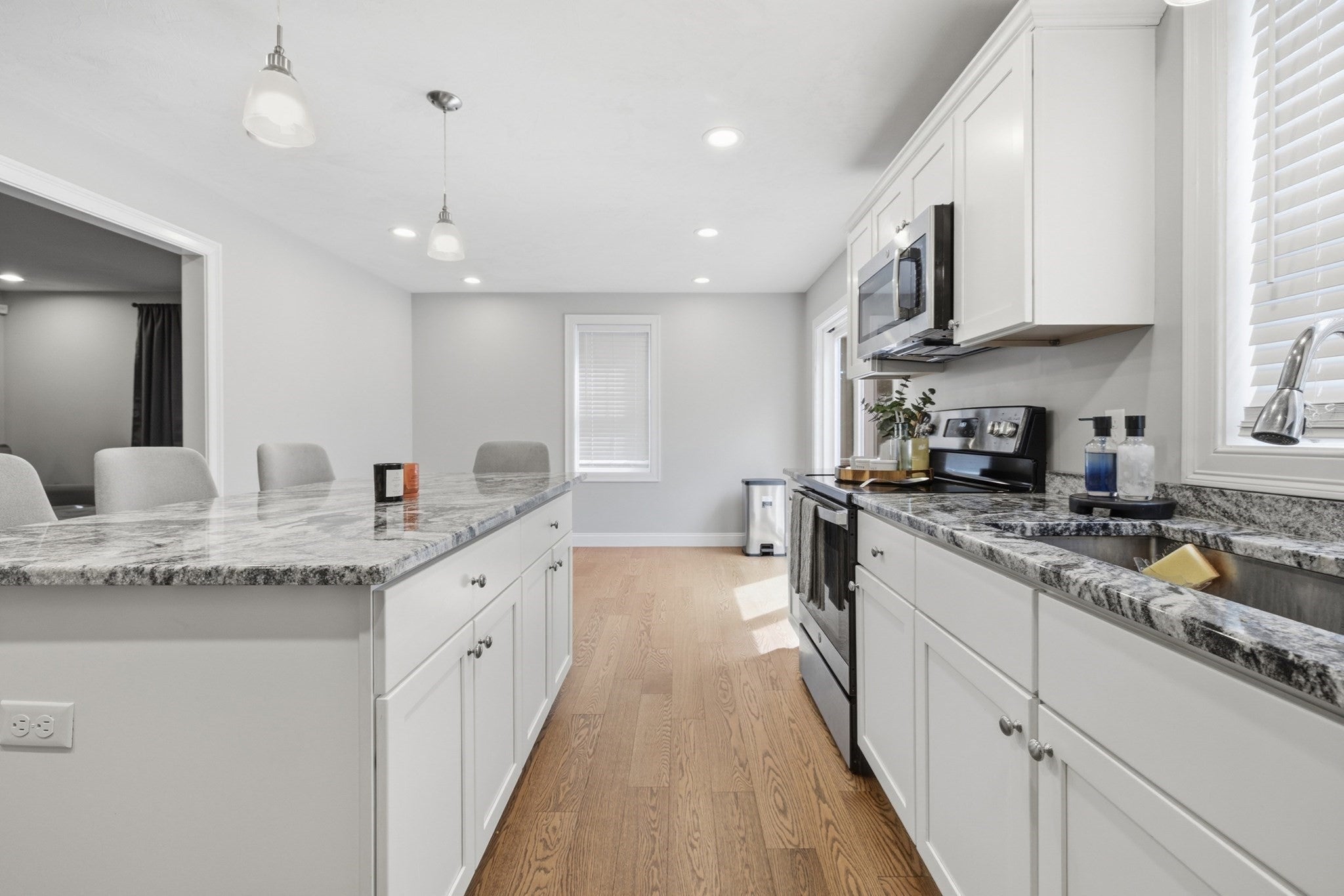 46 Clay St