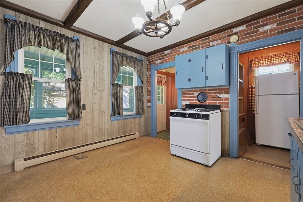 19 Irving St, Spencer, MA, 19 Irving St, Spencer, MA Photo #7