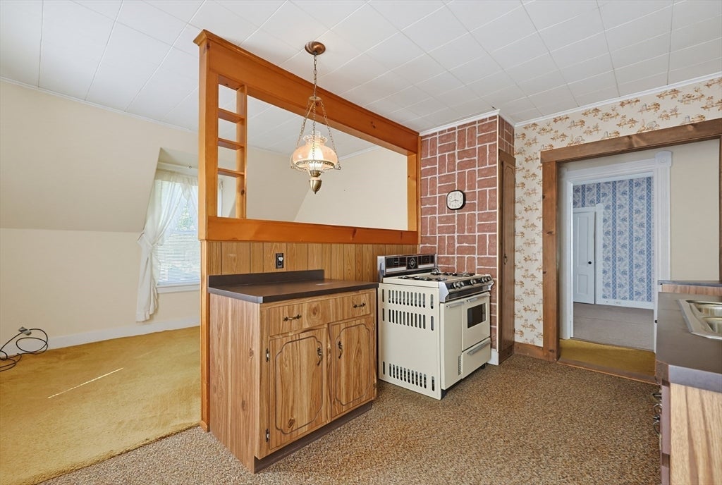 19 Irving St, Spencer, MA, 19 Irving St, Spencer, MA Photo #28