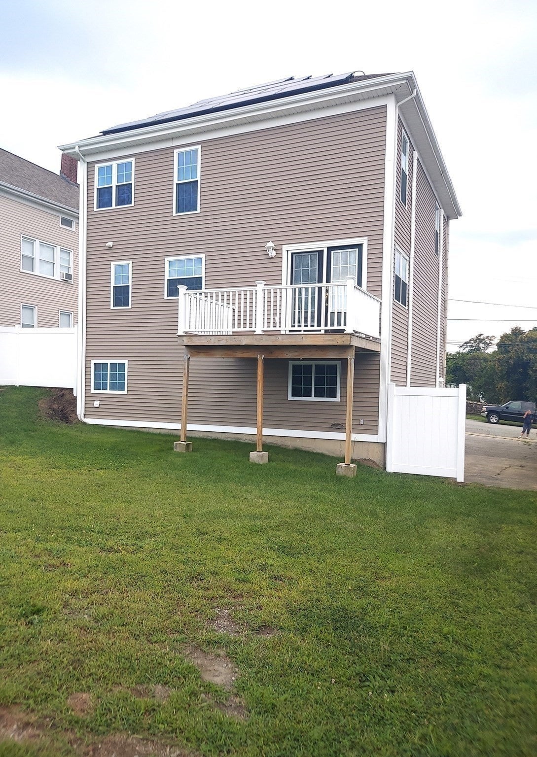 510 State Ave, Fall River, MA Photo #11