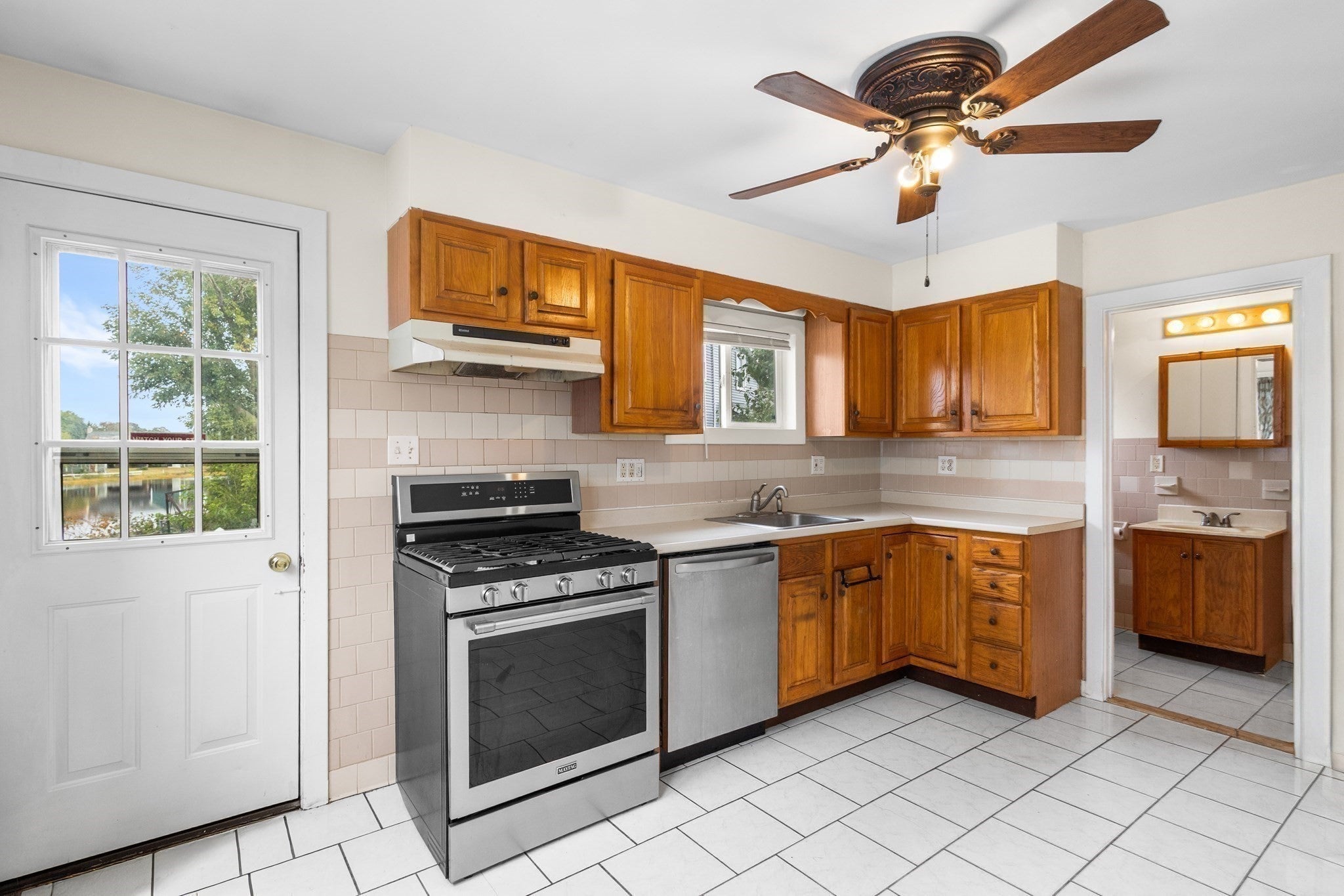 449 Ocean Grove, Swansea, MA, 449 Ocean Grove, Swansea, MA Photo #19