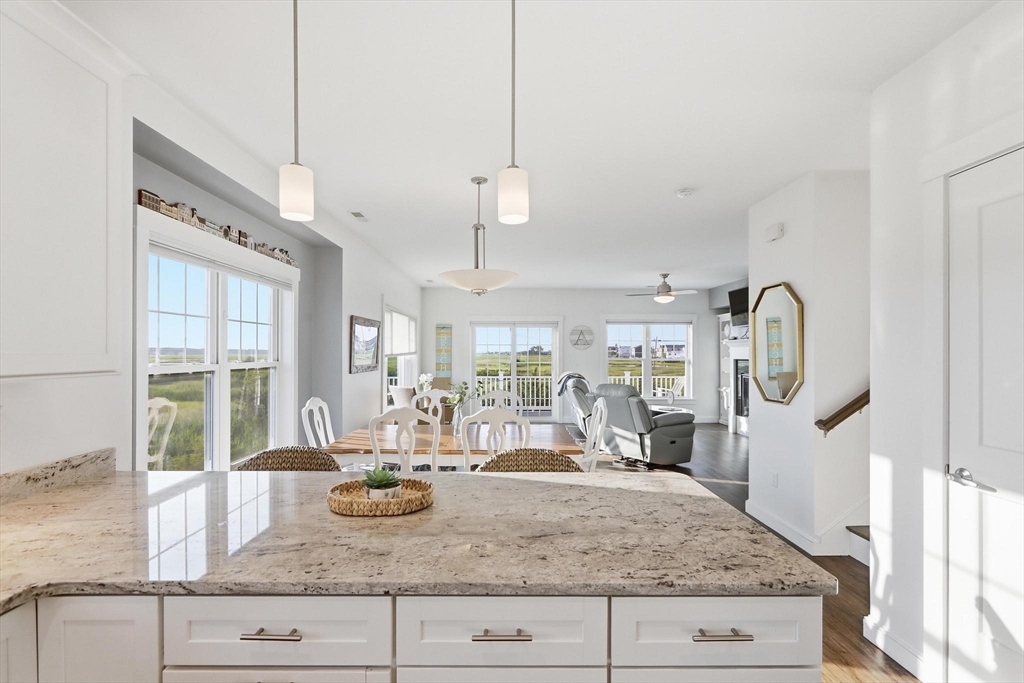 233 Beach Rd B1