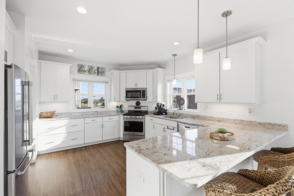 233 Beach Rd B1