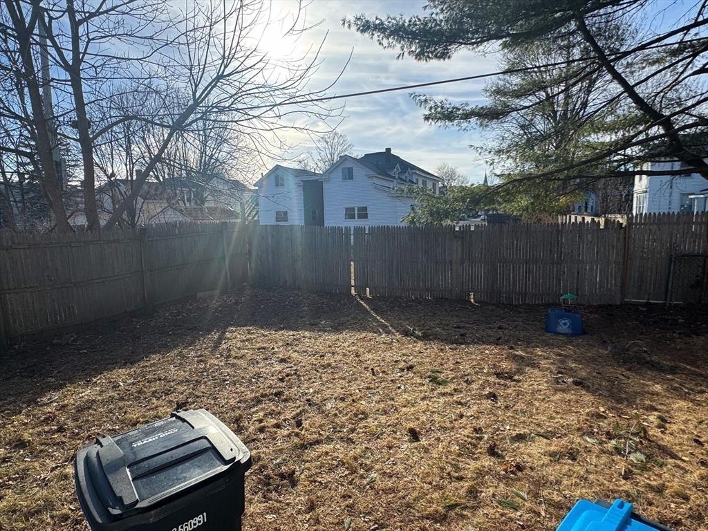 21 Pleasant St