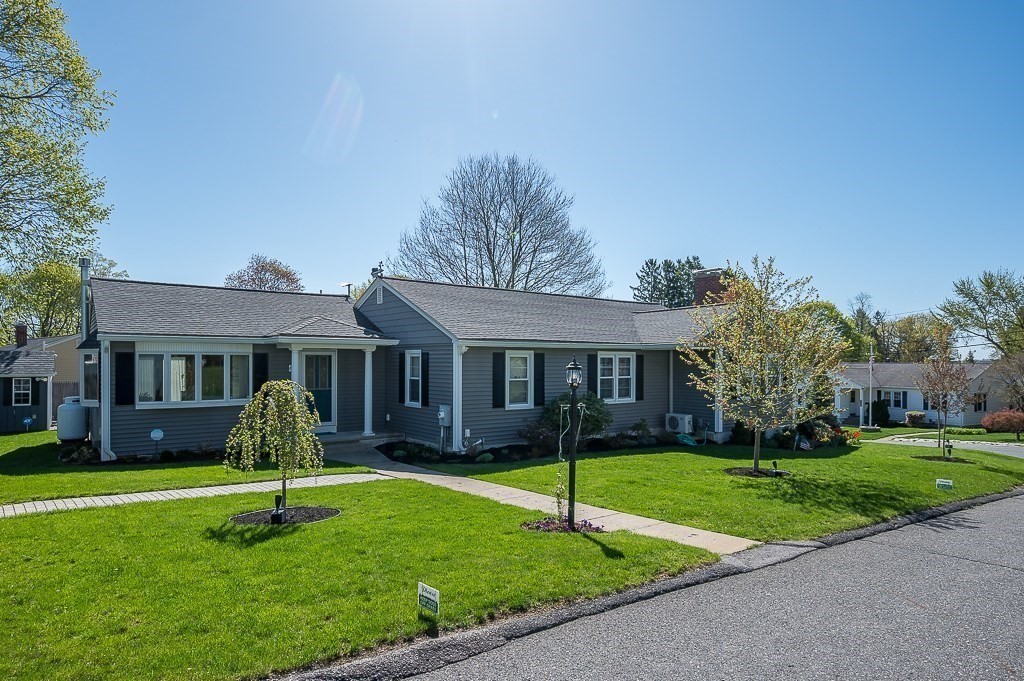 63 Gates Rd