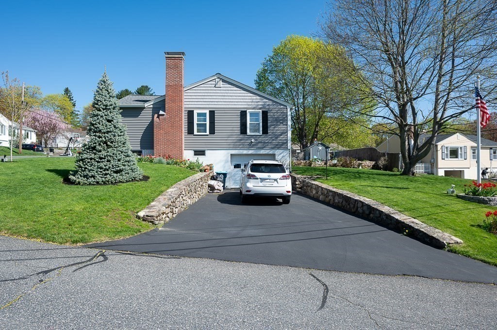 63 Gates Rd