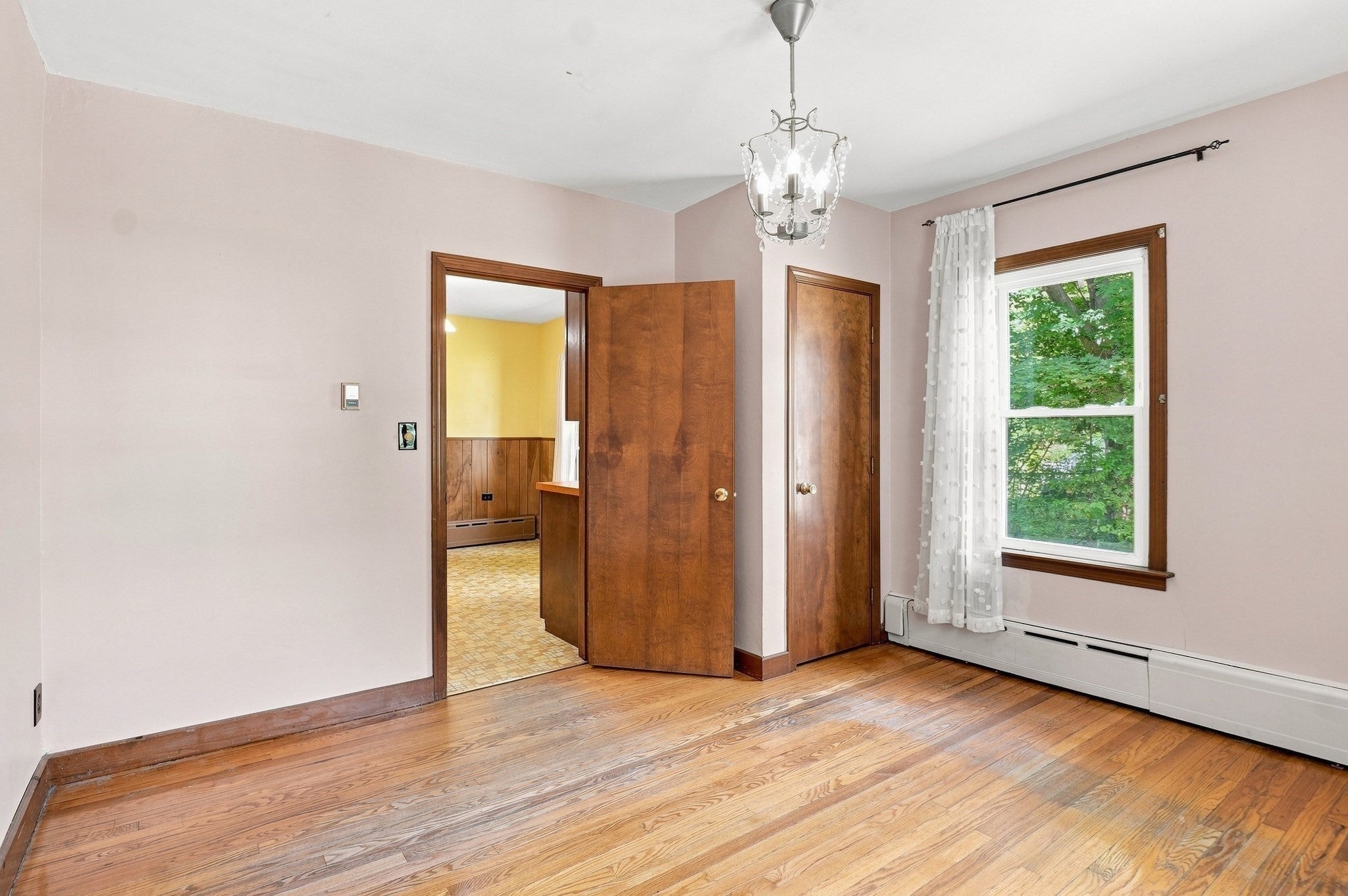 28 Eastern Avenue, Webster, MA Photo #8