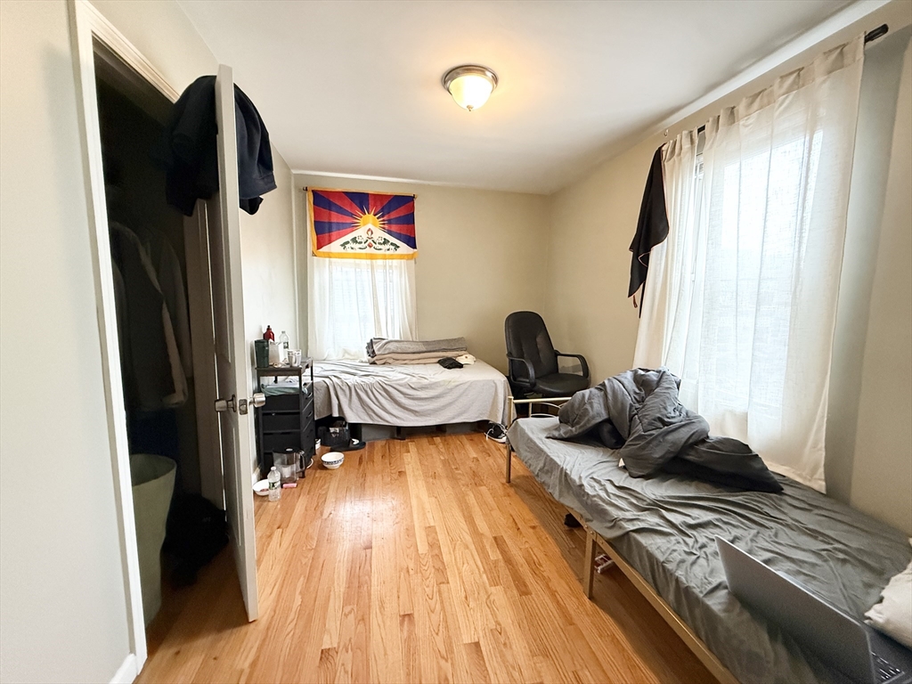 3977 Washington St 3