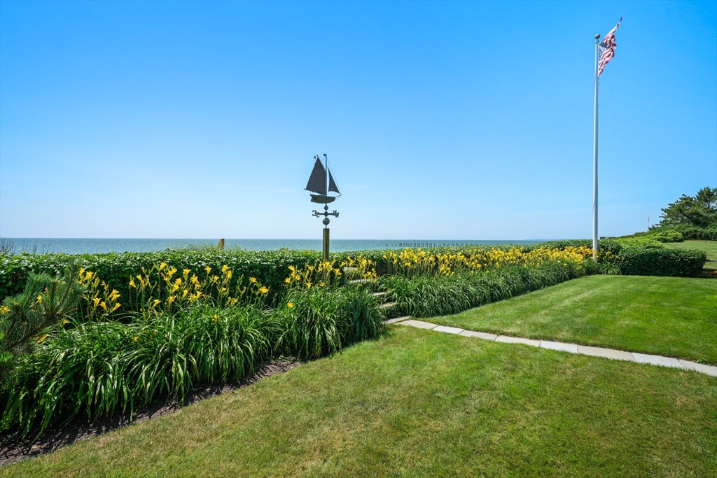 Barnstable, Massachusetts 02655, United States, 6 Bedrooms Bedrooms, ,5 BathroomsBathrooms,Residential,Active,198281