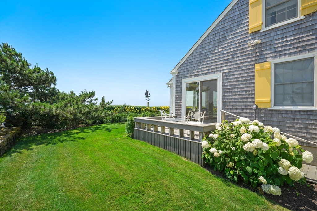 Barnstable, Massachusetts 02655, United States, 6 Bedrooms Bedrooms, ,5 BathroomsBathrooms,Residential,Active,198281