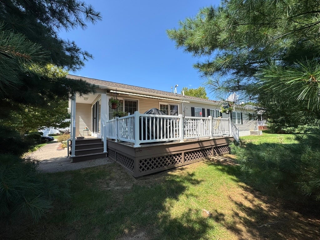 61 Brookstone Dr, Bridgewater, MA, 61 Brookstone Dr, Bridgewater, MA Photo #7