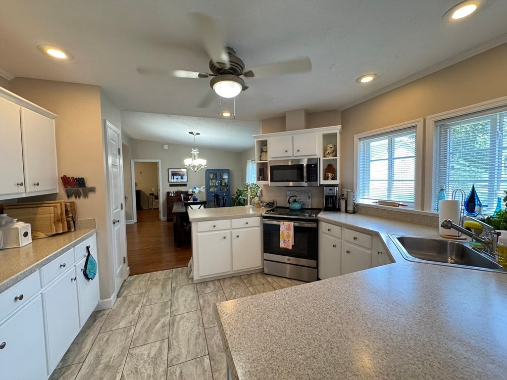 61 Brookstone Dr, Bridgewater, MA, 61 Brookstone Dr, Bridgewater, MA Photo #21