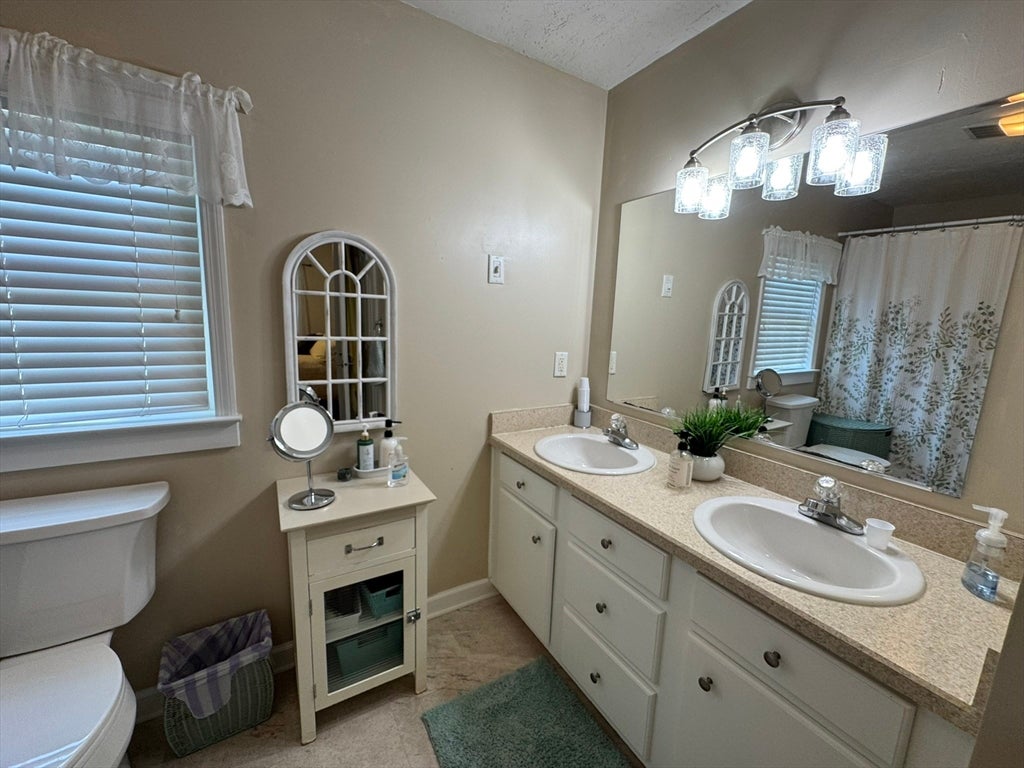 61 Brookstone Dr, Bridgewater, MA, 61 Brookstone Dr, Bridgewater, MA Photo #25