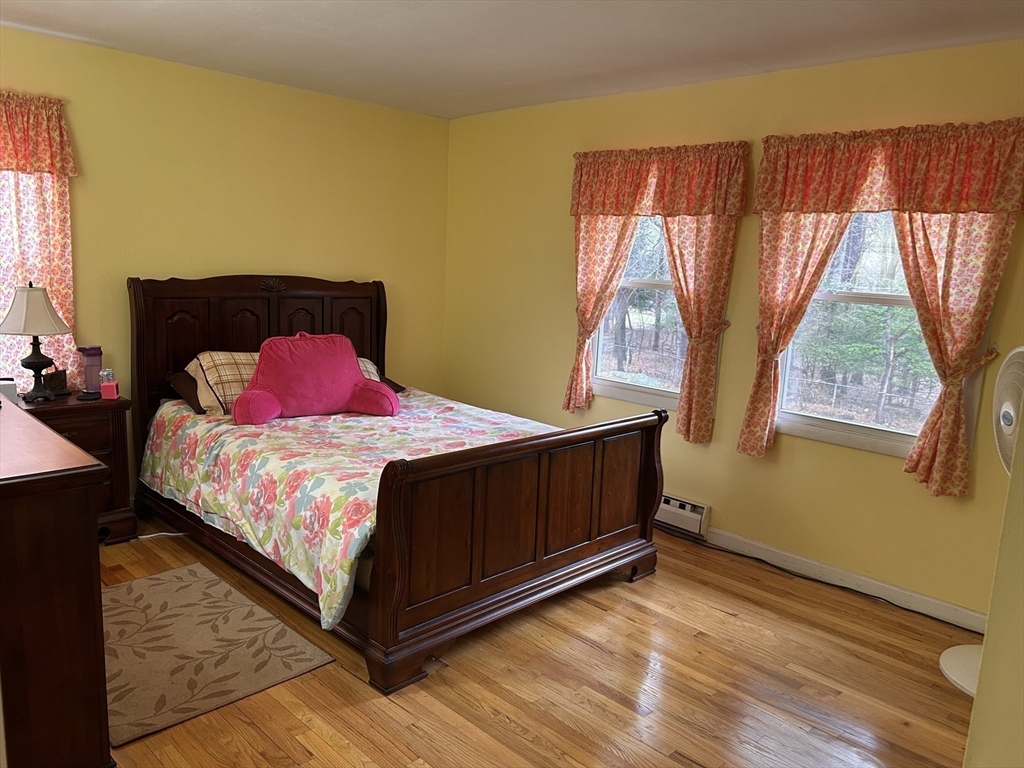 16 Treeland