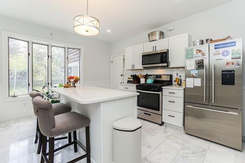 Photo of 51 Main Street #2, Somerville, MA 02143 (MLS # 73507077)