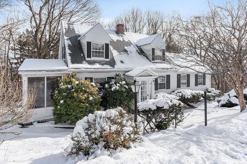 Photo of 93 Fitch Hill Ave, Fitchburg, MA 01420 (MLS # 73471854)