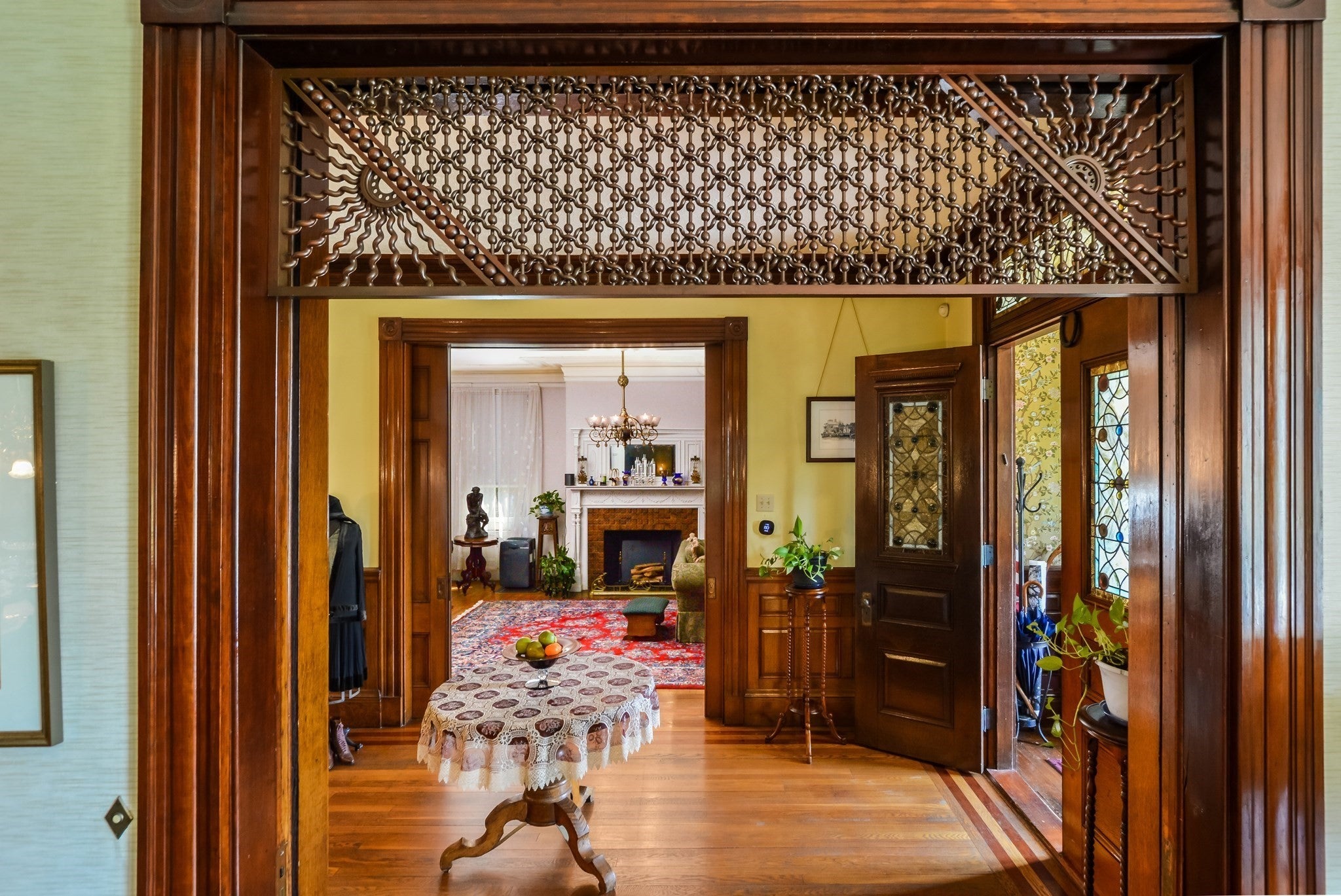 71 Hawthorn St