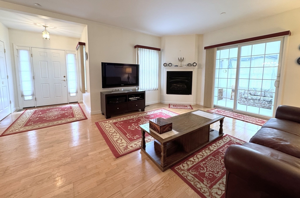 631 East St B101