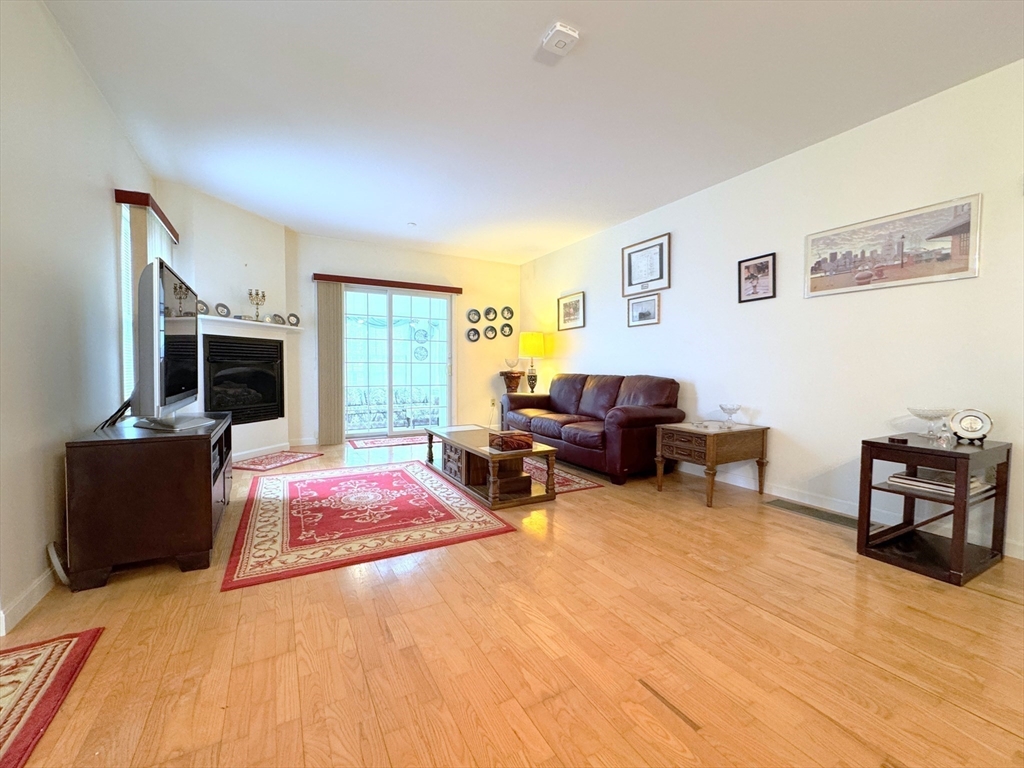 631 East St B101