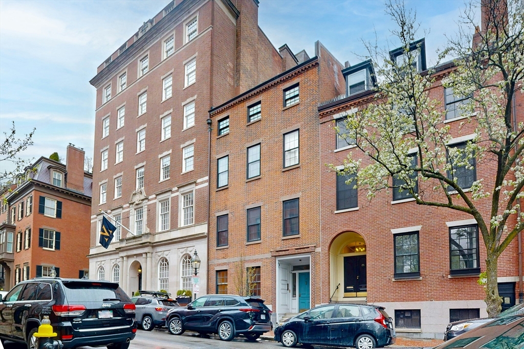 37 Mt Vernon St 1