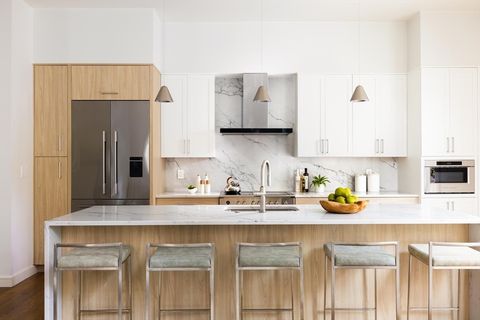 Photo of 21 Kent Square #1, Brookline, MA 02446 (MLS # 73510087)