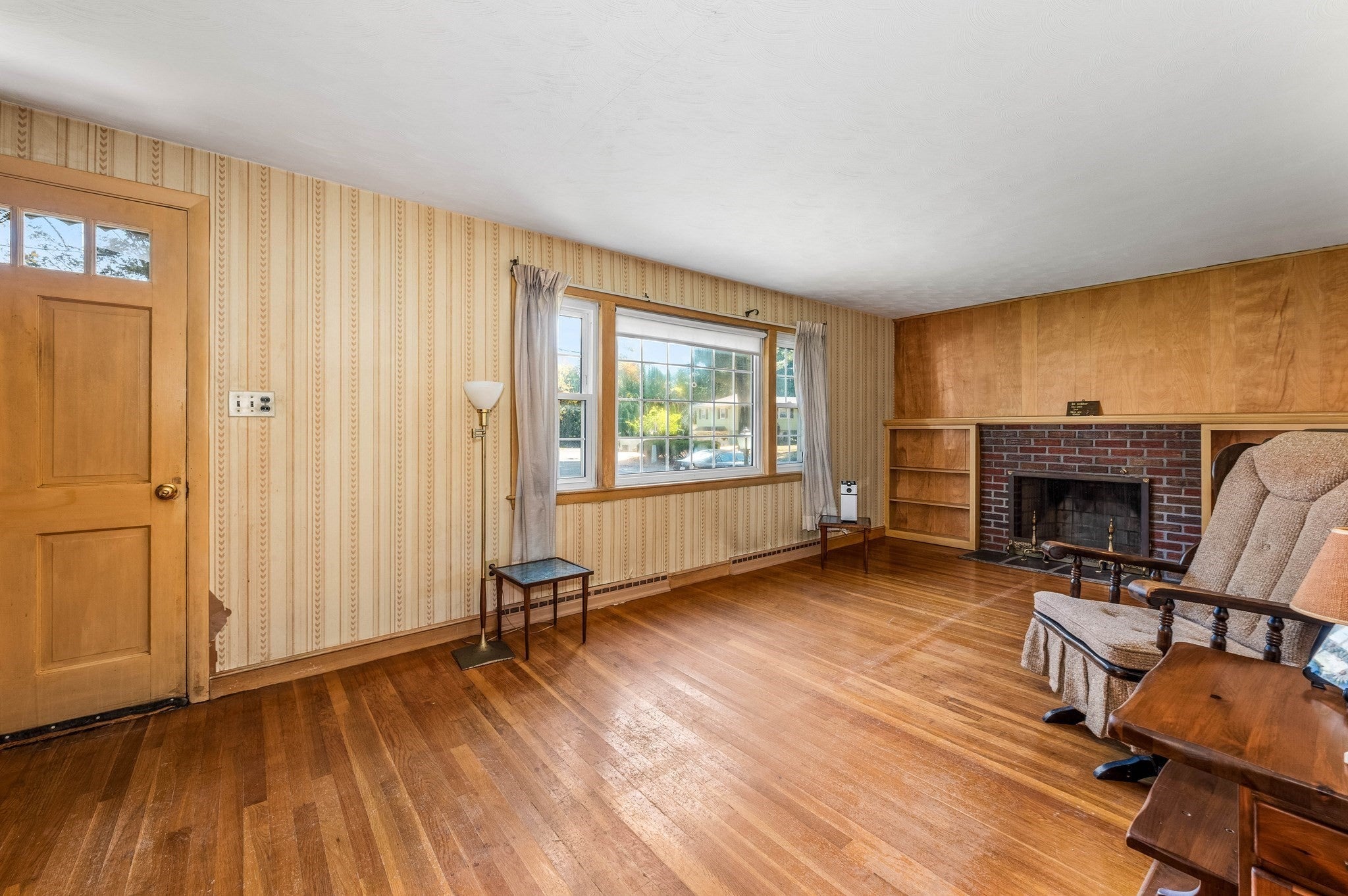 40 Winstead Avenue, Dedham, MA, 40 Winstead Avenue, Dedham, MA Photo #4
