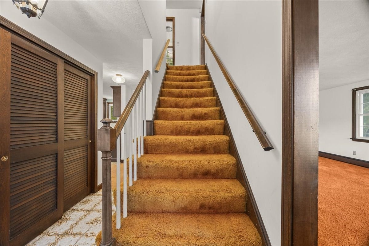 35 Bullard St, Walpole, MA, 35 Bullard St, Walpole, MA Photo #15