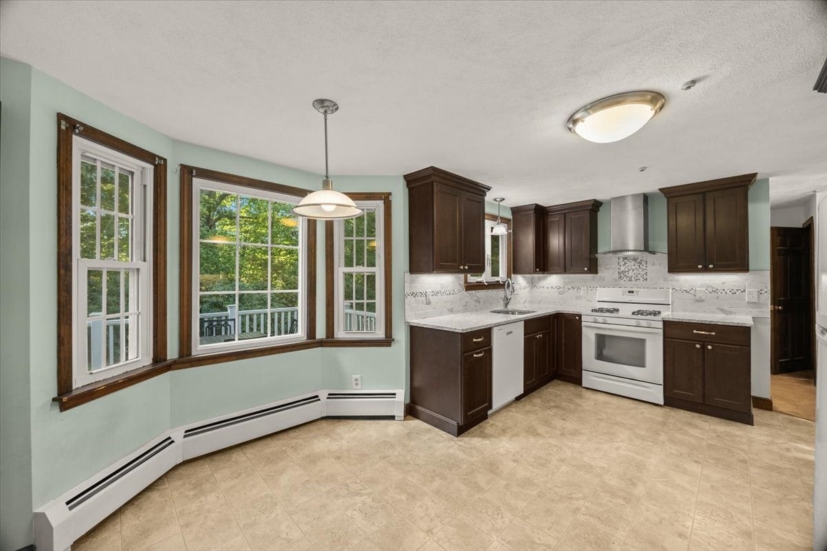 35 Bullard St, Walpole, MA, 35 Bullard St, Walpole, MA Photo #11