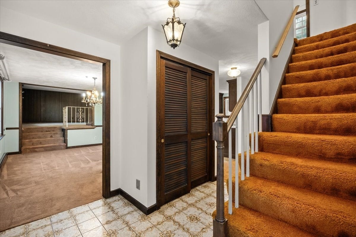 35 Bullard St, Walpole, MA, 35 Bullard St, Walpole, MA Photo #6