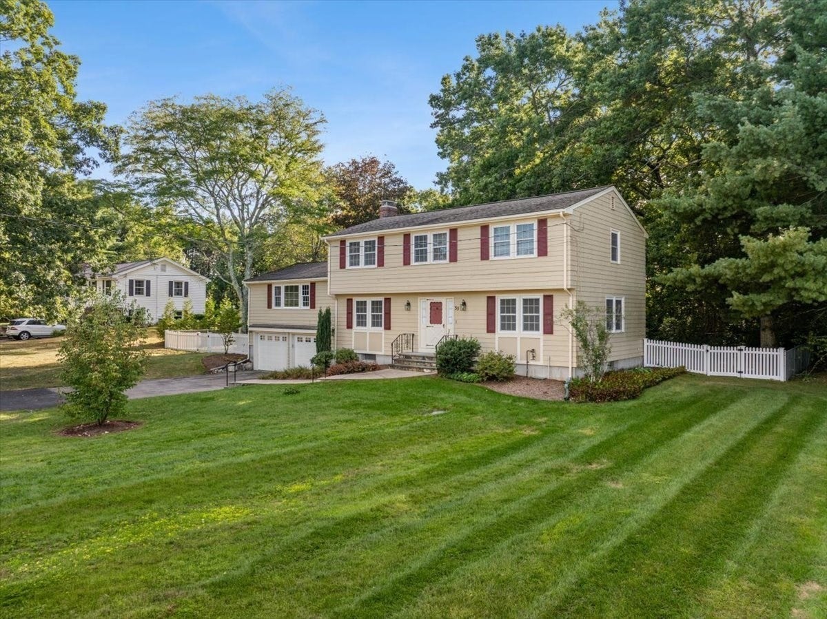 35 Bullard St