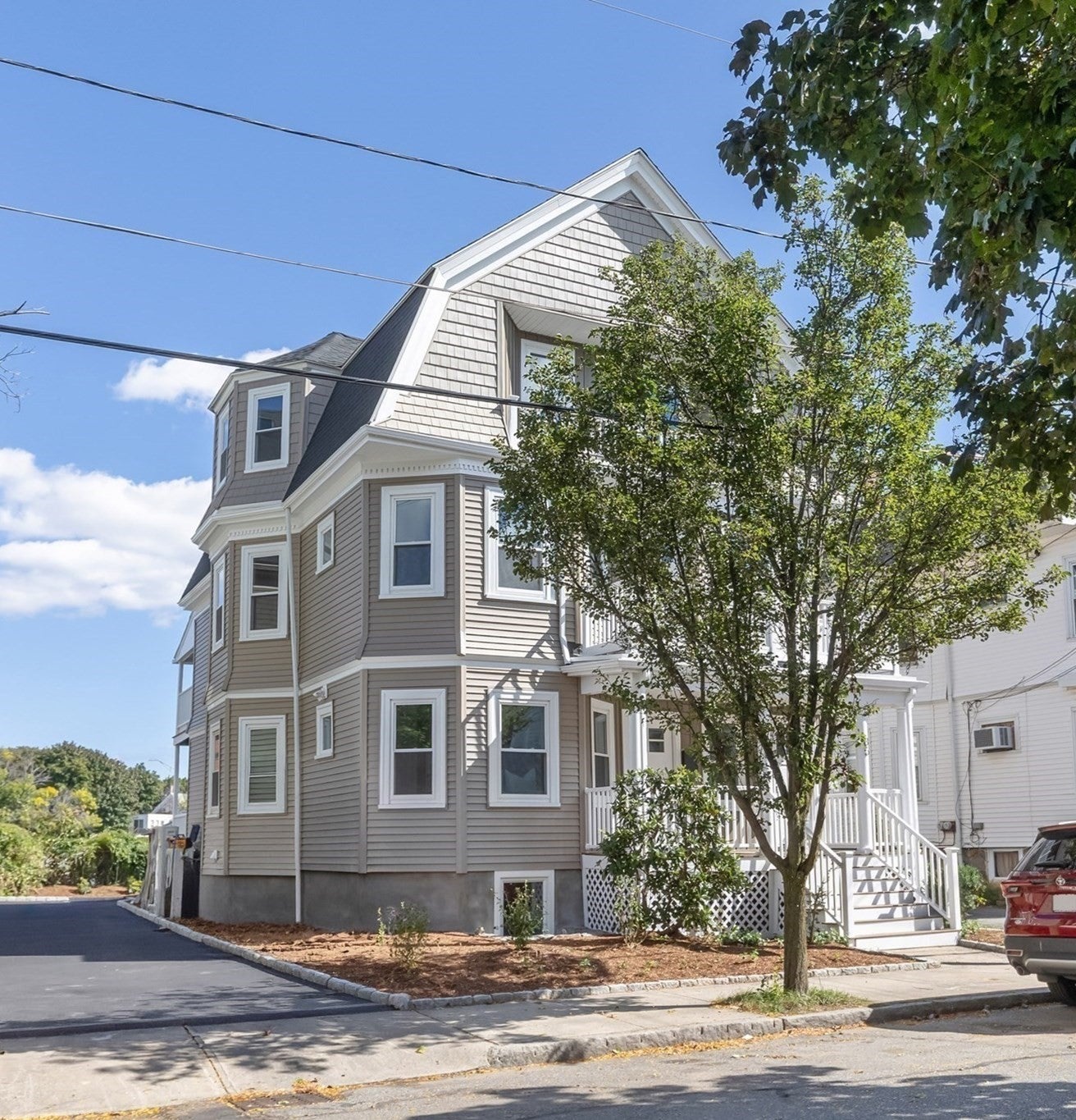85 Kenmere RD #1, Medford, MA Photo #20