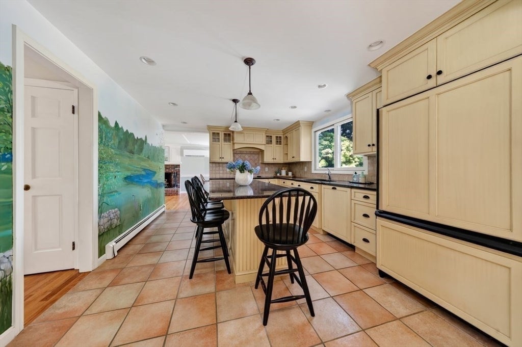 111 Washington Street, Hanover, MA, 111 Washington Street, Hanover, MA Photo #10