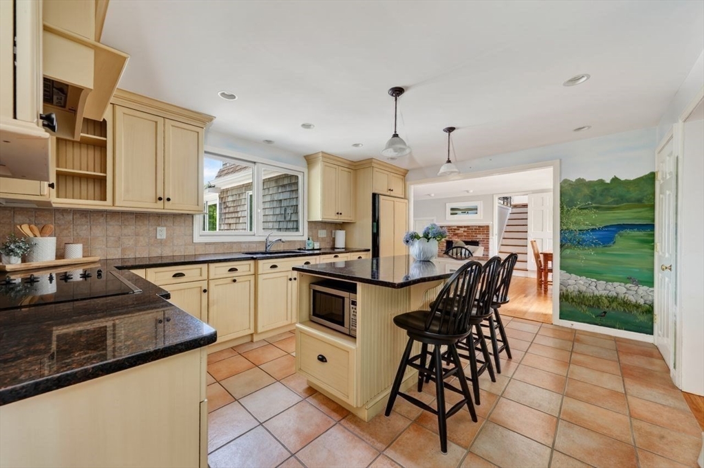 111 Washington Street, Hanover, MA, 111 Washington Street, Hanover, MA Photo #11