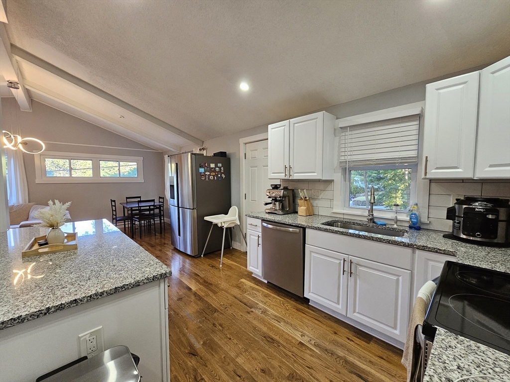 20 Upland Rd