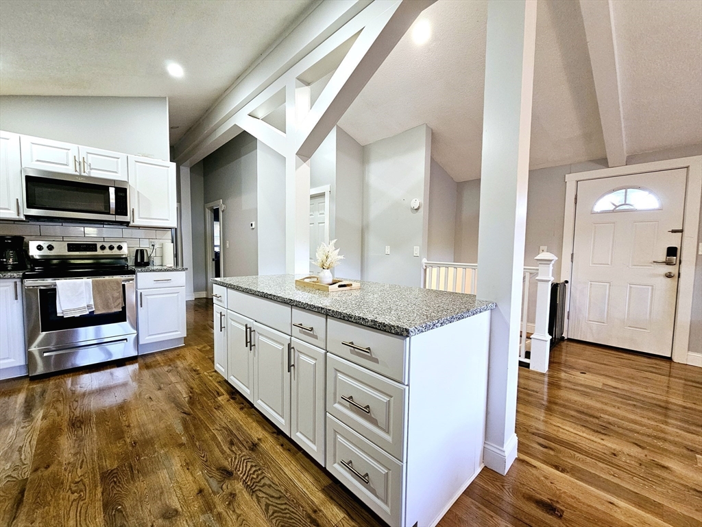 20 Upland Rd
