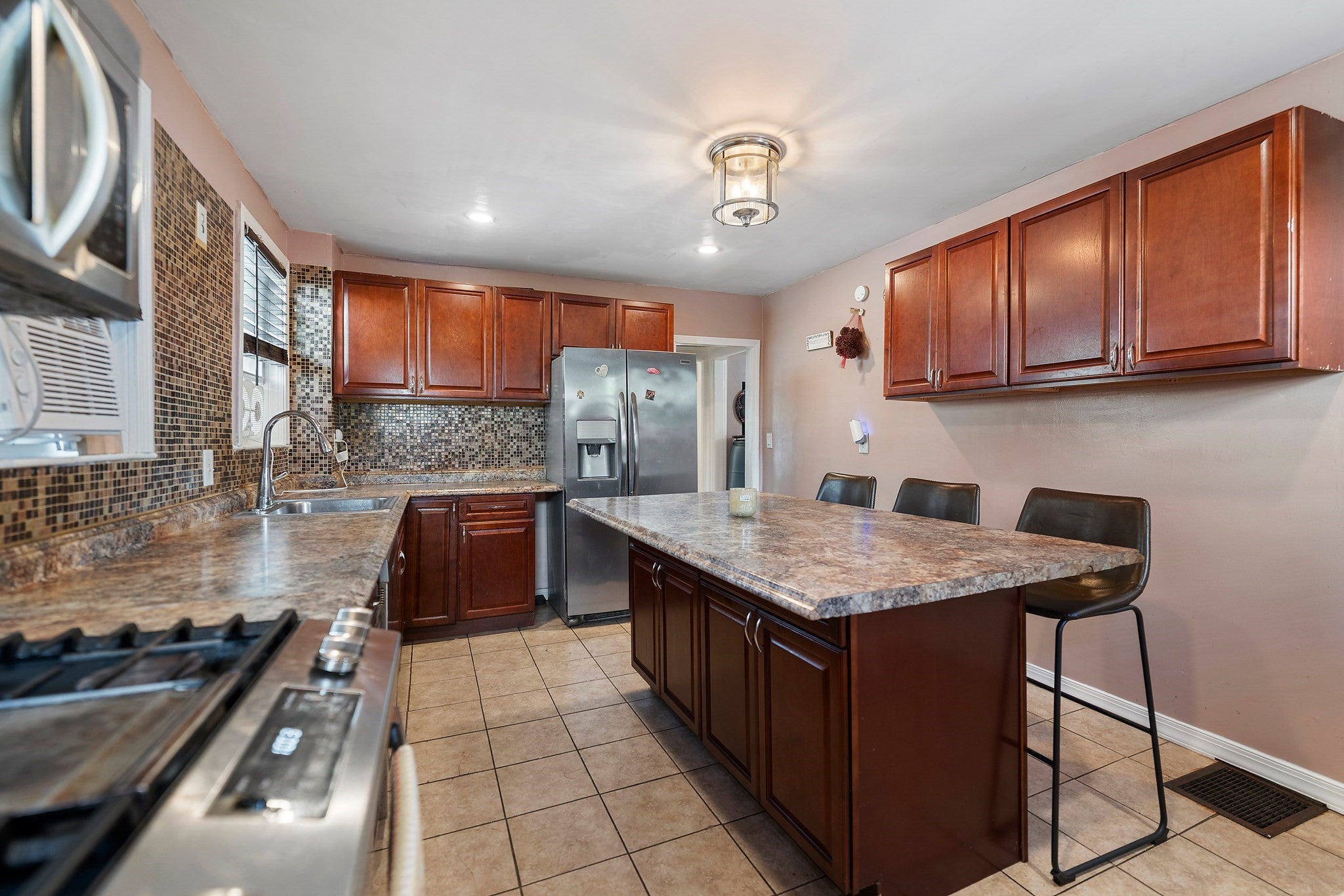 40 Baker Road, Everett, MA Photo #12