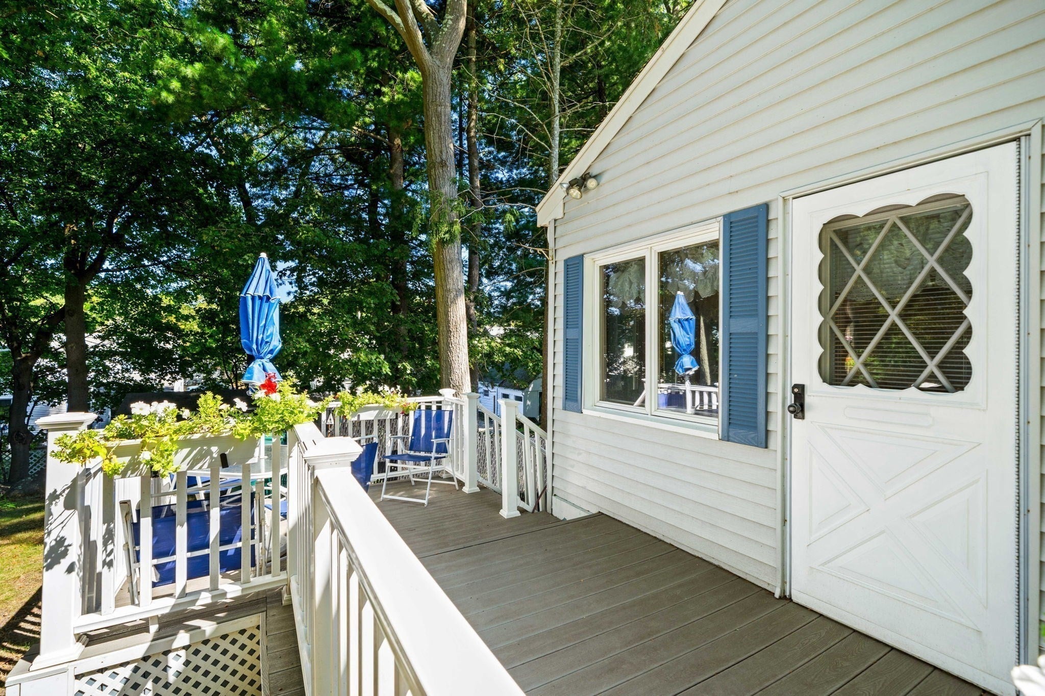 28 Dambrosio Rd